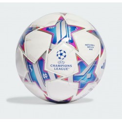 Balón UEFA Champions League...